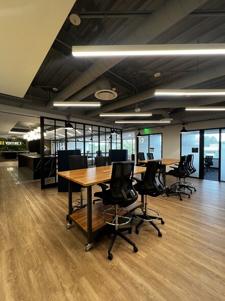 More Photos Of 3060 Williams Dr, Fairfax Office For Lease