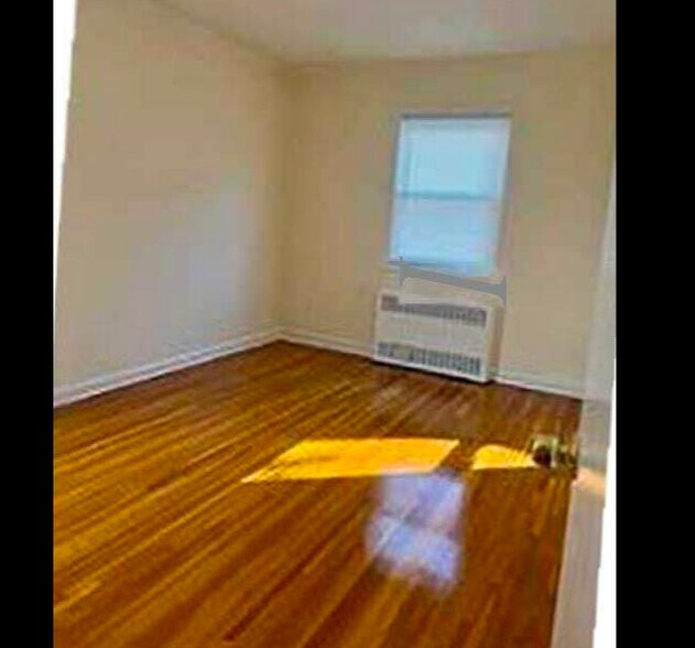 More Photos Of 8501 67th Ave, Rego Park Office Residential For Sale
