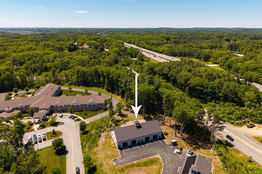 More Photos Of 300 Exeter Rd, Hampton Industrial For Lease