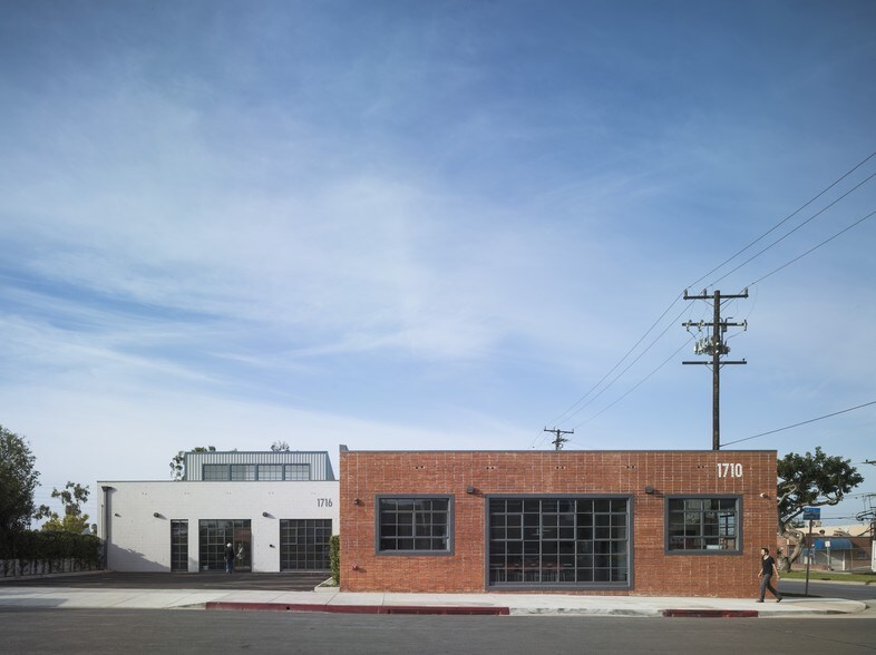 More Photos Of 1710-1716 12th St, Santa Monica Office For Lease