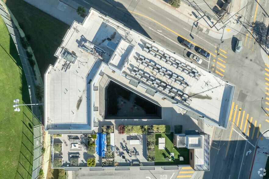 More Photos Of 1100 W Temple St, Los Angeles Apartments For Sale