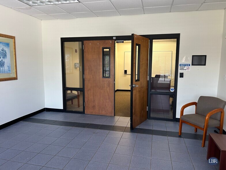 More Photos Of 255 N Sykes Creek Pky, Merritt Island Medical For Sale