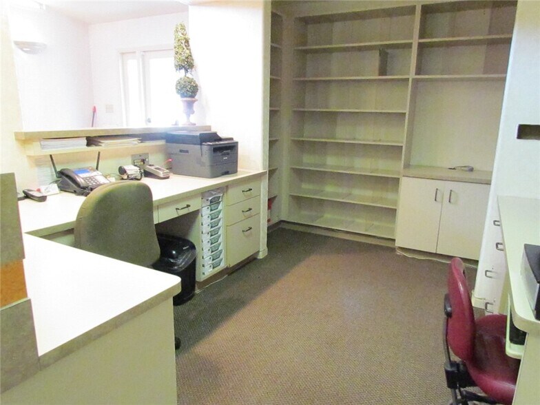 More Photos Of 756 G St, Reedley Medical For Sale