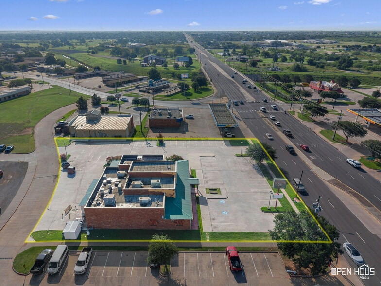 More Photos Of 2210 Southwest Pky, Wichita Falls Restaurant For Sale