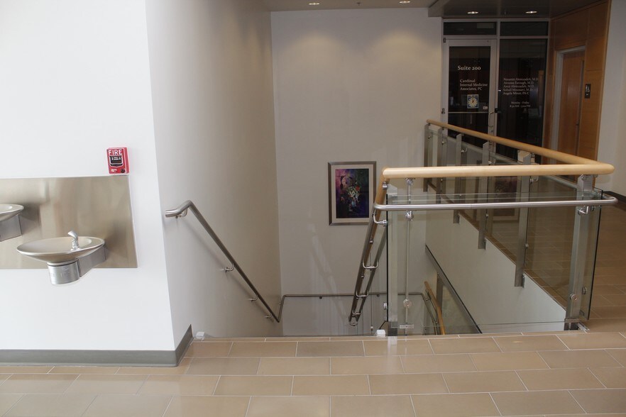 More Photos Of 12731 Marblestone Dr, Woodbridge Office For Sale