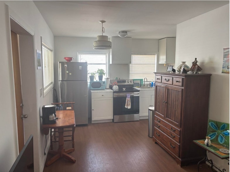 More Photos Of 909 Grinnell St, Key West Apartments For Sale