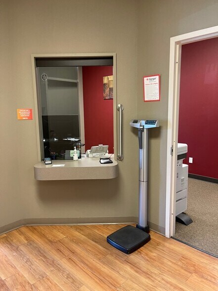 More Photos Of , Merced Office For Sale