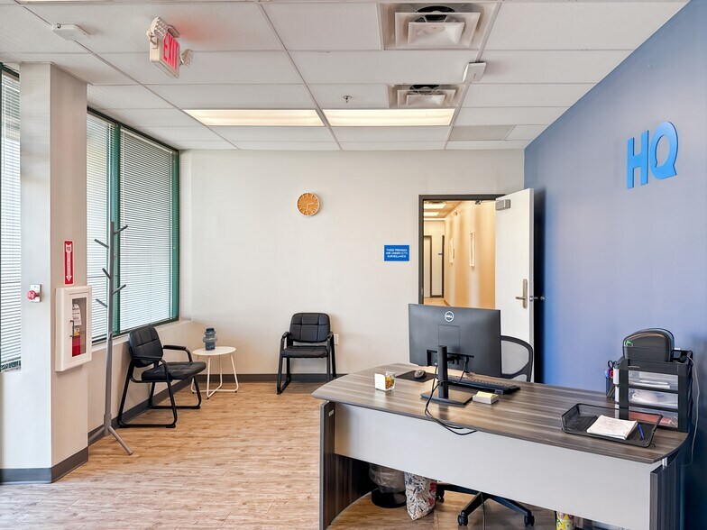 More Photos Of 1255 Kemper Meadow Dr, Cincinnati Coworking Space