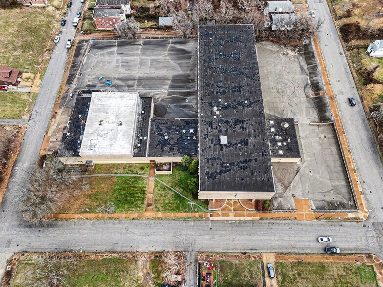 Primary Photo Of 5511 Wabada Ave, Saint Louis Schools For Sale