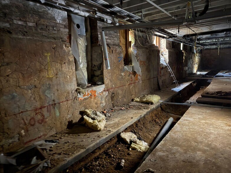 More Photos Of 237 48th St & 4710 Locust st, Philadelphia Land For Sale