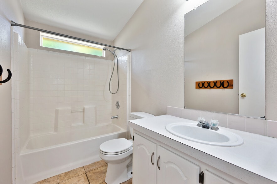 More Photos Of 1200 Gold Hill Rd, Newcastle Land For Sale
