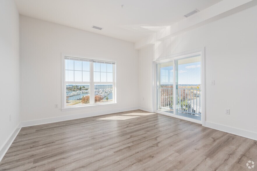 More Photos Of 214 Pier 1 Rd, Stevensville Apartments For Lease