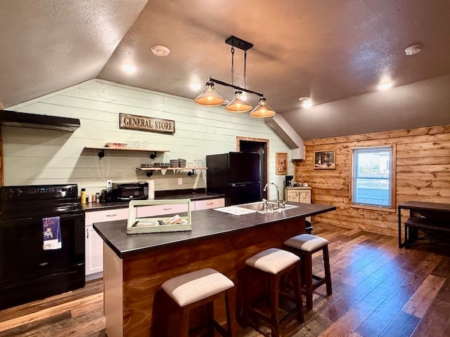 More Photos Of 111 E Grove St, Caledonia General Retail For Sale