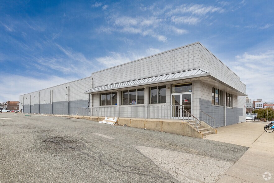 Primary Photo Of 3000 Reed St, Philadelphia Freestanding For Lease