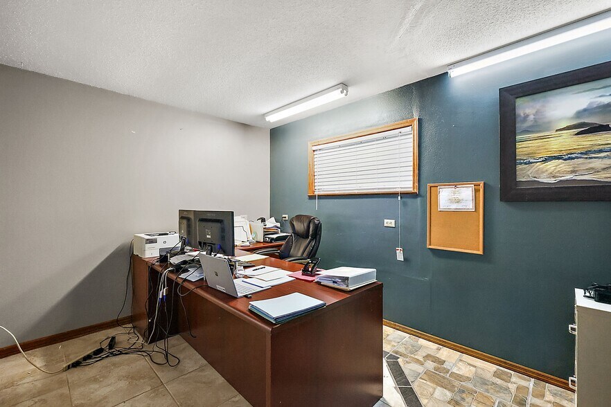 More Photos Of 1020 E North Blvd, Leesburg Medical For Sale