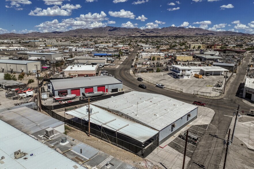 More Photos Of 1851 Commander Dr, Lake Havasu City Freestanding For Lease