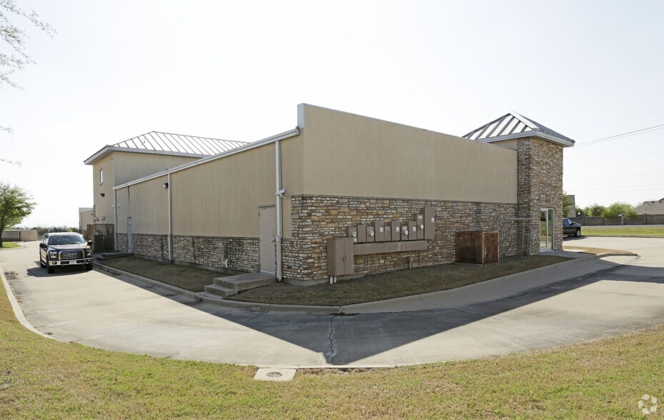 More Photos Of 2740 State Highway 276, Rockwall Unknown For Lease