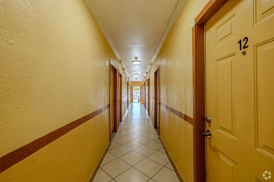 More Photos Of 508 W 1st Ave, Hialeah Multifamily For Sale