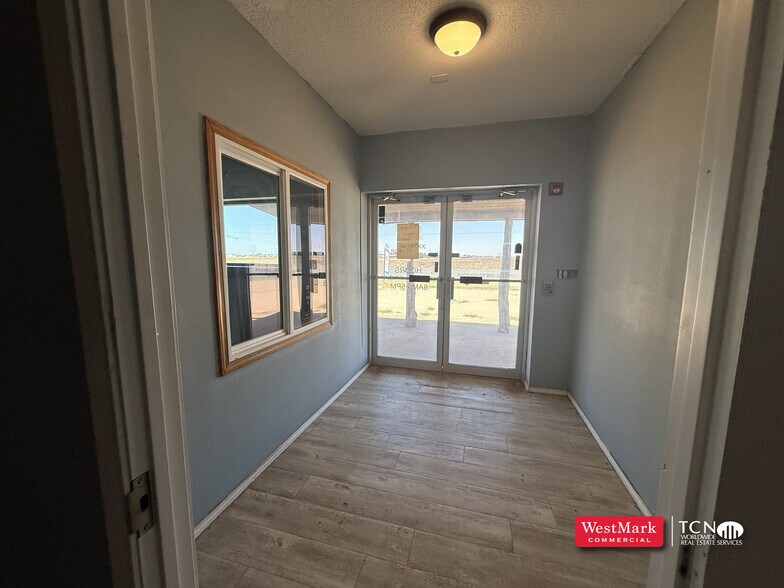More Photos Of 3701 N Frankford Ave, Lubbock Industrial For Sale