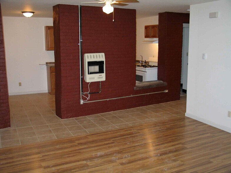 More Photos Of 65-67 Watervliet Ave, Albany Apartments For Lease