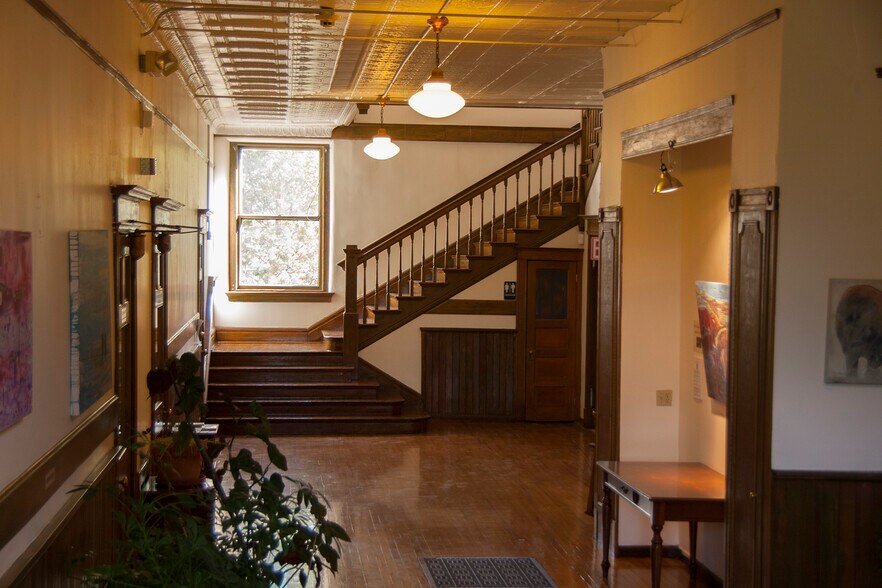 More Photos Of 815 S 25th St, Colorado Springs Office Residential For Sale