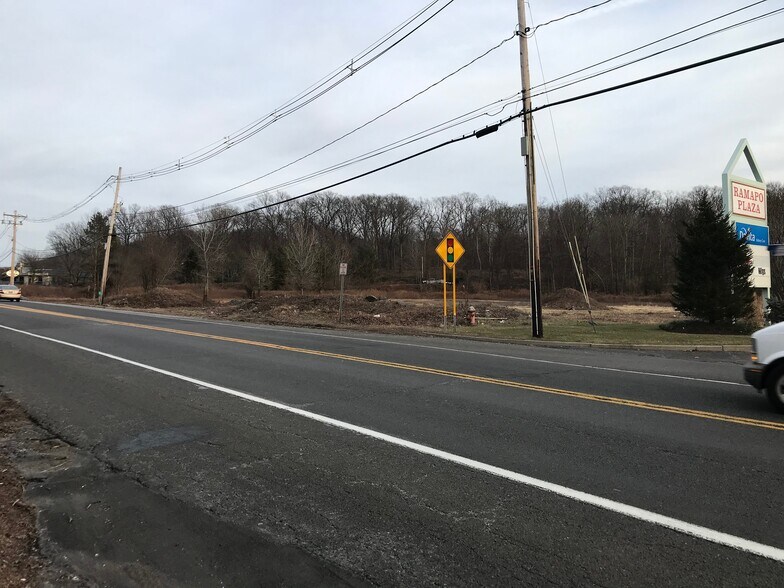 More Photos Of 1649 Route 202, Pomona Storefront Retail Office For Lease