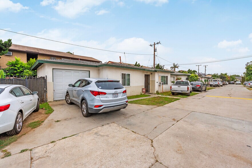 More Photos Of 825 S Greenwood Ave, Montebello Apartments For Sale