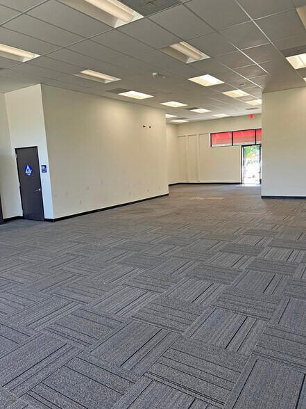 More Photos Of 14116-14120 Magnolia Blvd, Sherman Oaks Medical For Lease