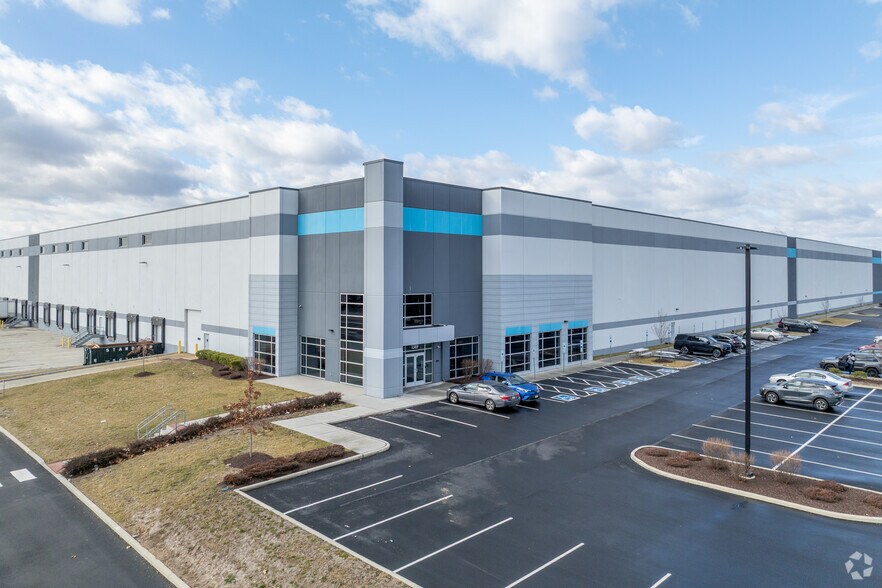 More Photos Of 1369 Lamberton Rd, Hamilton Township Warehouse For Lease