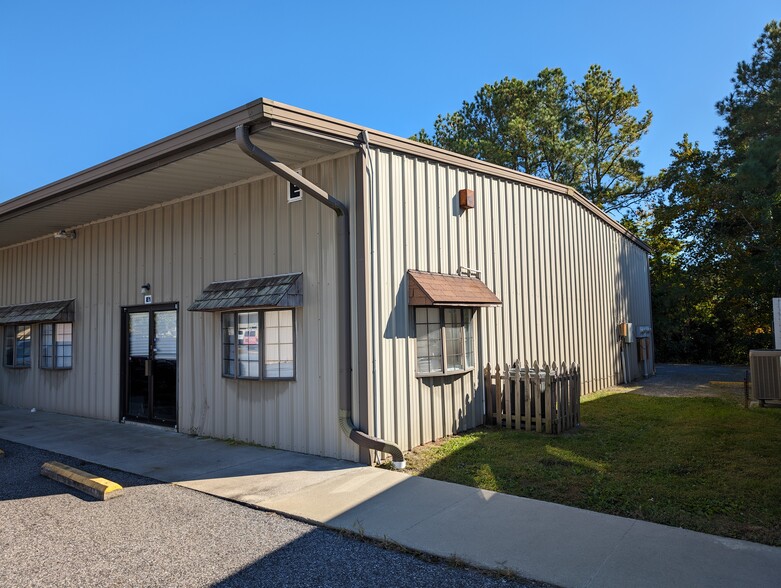 Primary Photo Of 12636 Sunset Ave, West Ocean City Warehouse For Lease