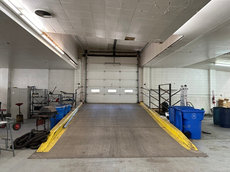 More Photos Of 625 N Main St, Pocatello Warehouse For Sale