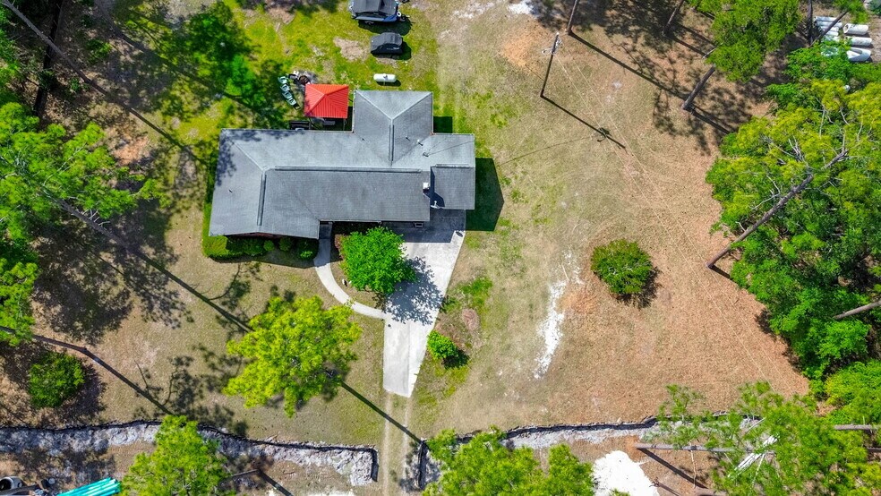 More Photos Of 695 Blue Jay Rd, Rincon General Retail For Sale