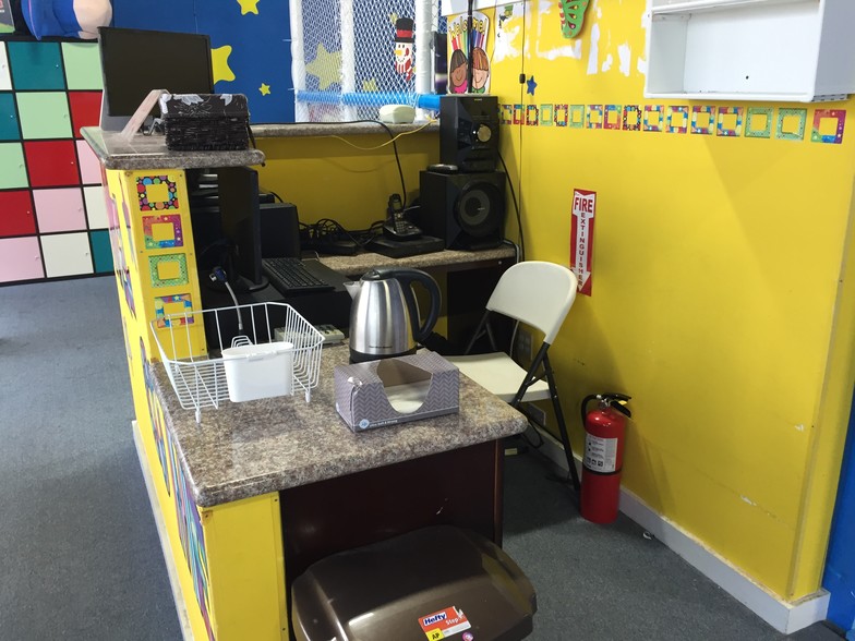 More Photos Of 9889 Bellaire Blvd, Houston Unknown For Lease