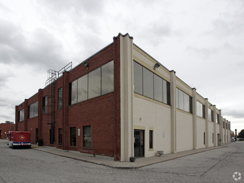 More Photos Of 4000 Steeles Ave W, Vaughan Office For Sale