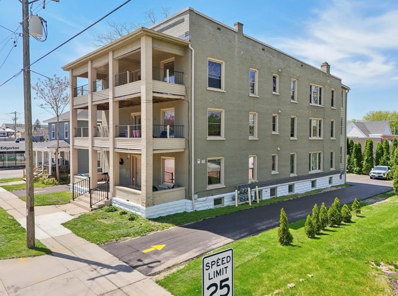 More Photos Of 108 N Main St, Edgerton Apartments For Sale