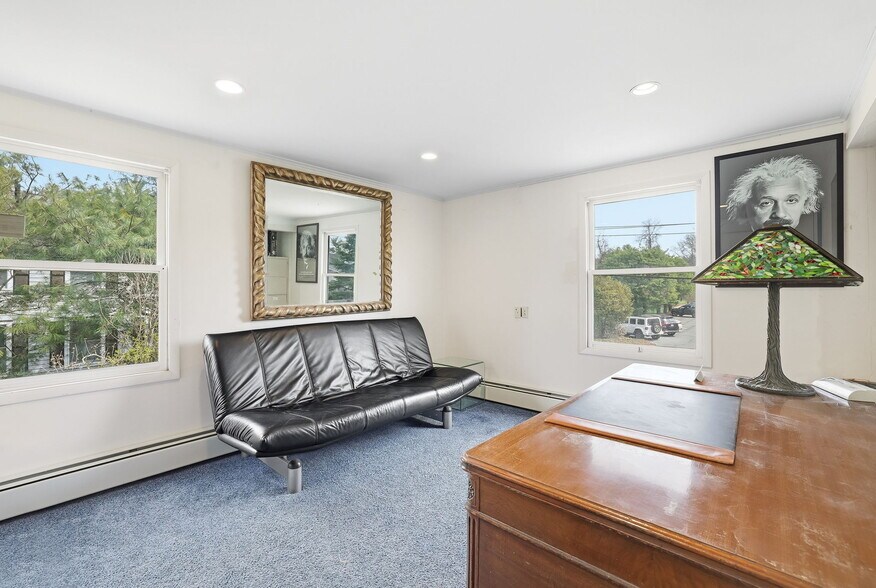 More Photos Of 3 Macdonald Ave, Armonk Office For Sale