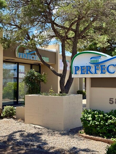 More Photos Of 5800-5810 Lomas Blvd NE, Albuquerque Medical For Sale