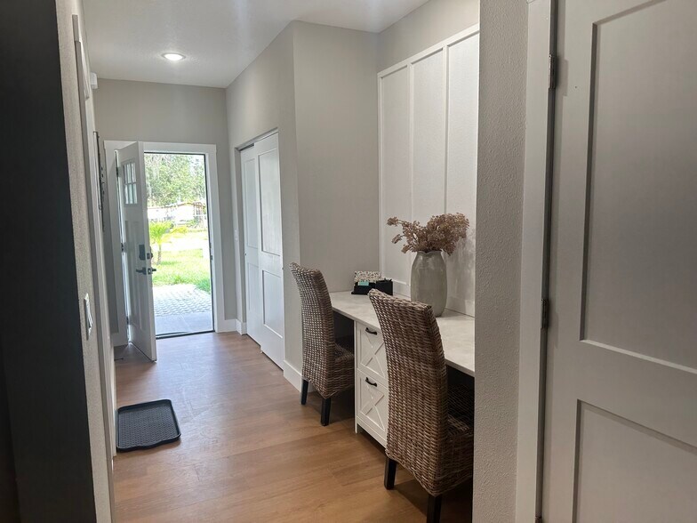More Photos Of 6408 W Flanders Ln, Crystal River Multifamily For Sale