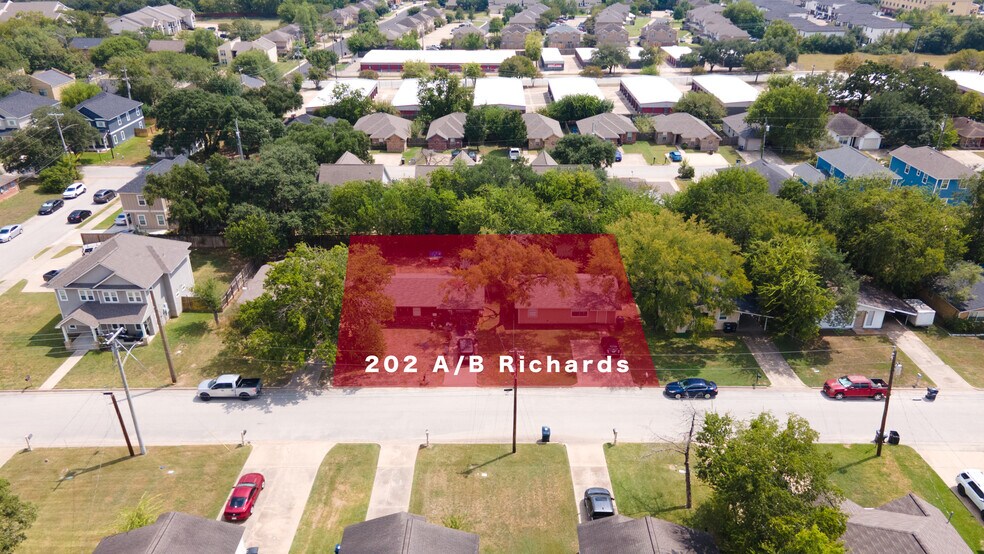 More Photos Of 202 Richards St, College Station Land For Sale