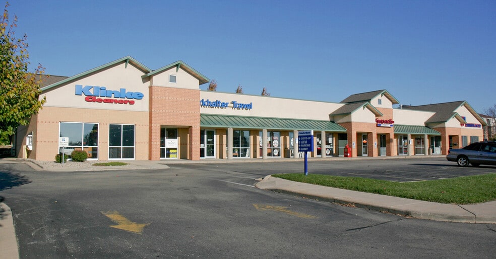 Primary Photo Of 3050 Cahill Main, Fitchburg General Retail For Lease