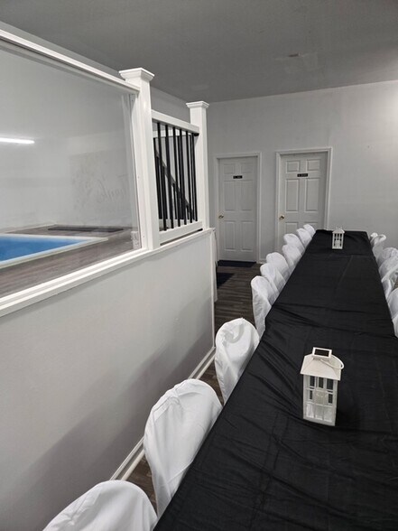 More Photos Of 109 Fontaine Dr, Ridgeway Funeral Home For Sale