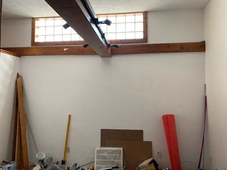 More Photos Of 4050 E 116th St, Cleveland Warehouse For Sale