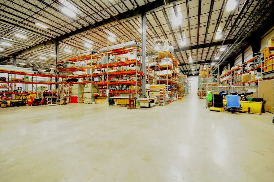 More Photos Of 100 Marketing Way, Suffield Manufacturing For Sale