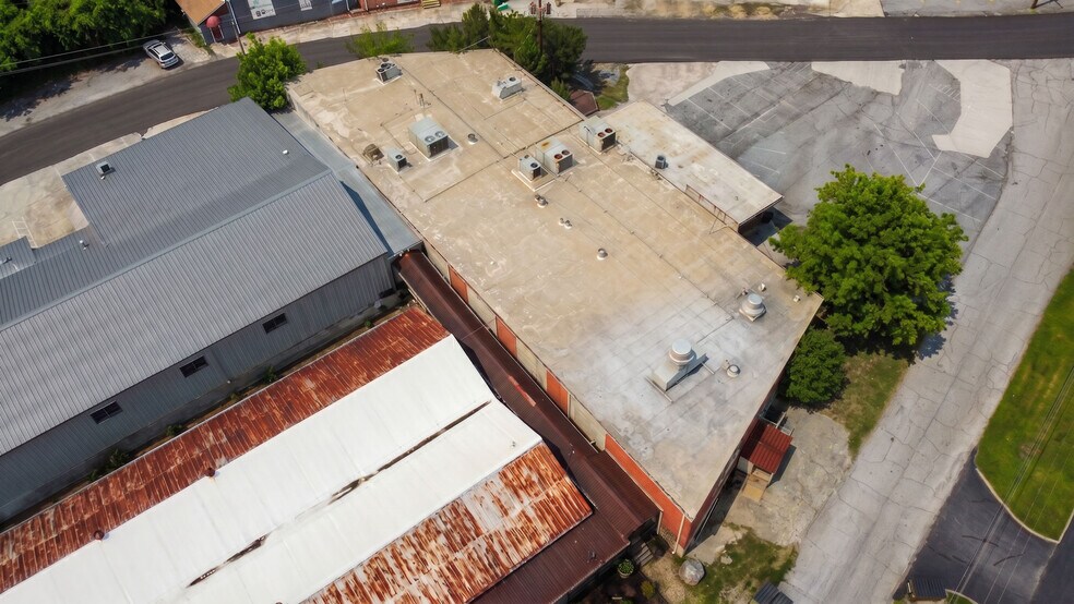 More Photos Of 1199 Zonolite Rd NE, Atlanta Manufacturing For Lease