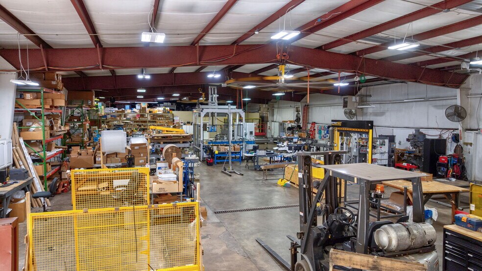 More Photos Of 328 Commerce Blvd, Bogart Warehouse For Sale