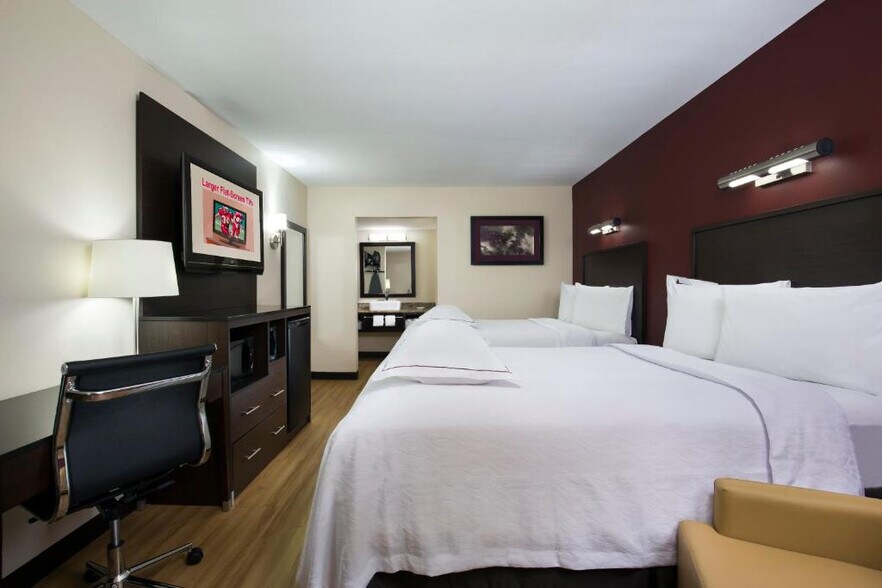 More Photos Of 1813 Crestwood Blvd, Irondale Hotel For Sale