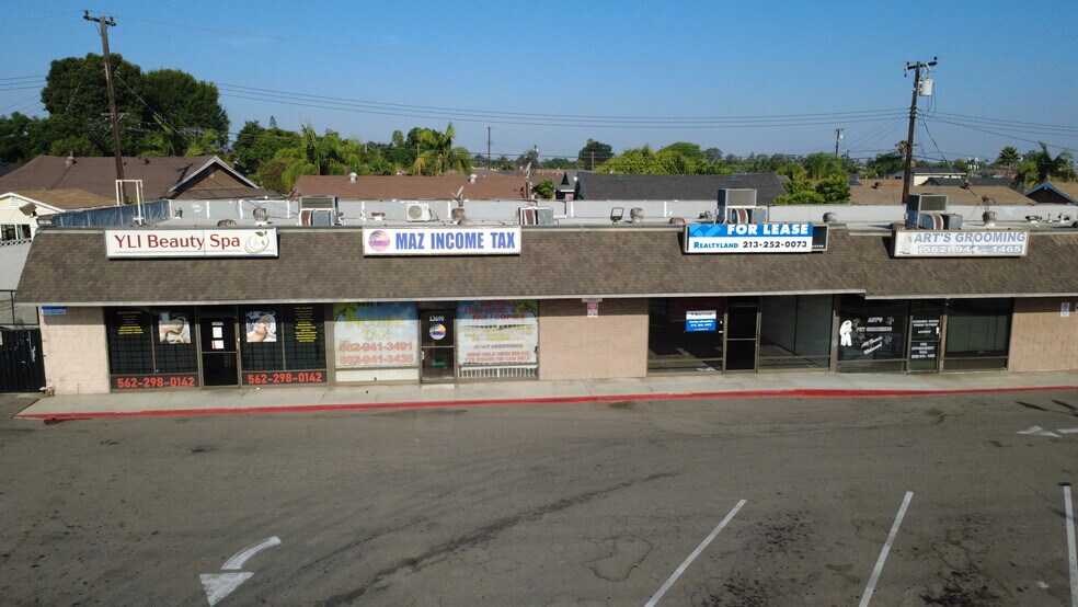 More Photos Of 13676-13694 Telegraph Rd, Whittier Storefront For Lease