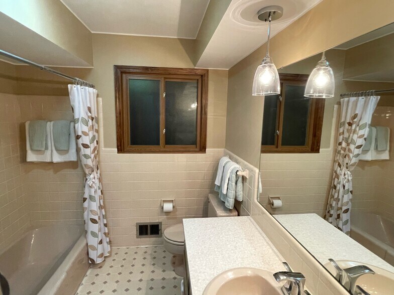 More Photos Of 5743 Meldrum Rd, Casco Airplane Hangar For Sale