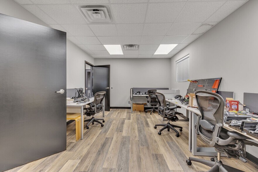More Photos Of 2617 Grandview Ave, Nashville Office For Lease