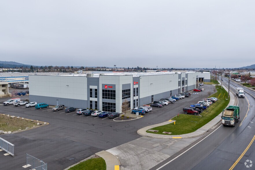 Primary Photo Of 11002 E Montgomery Dr, Spokane Valley Distribution For Lease